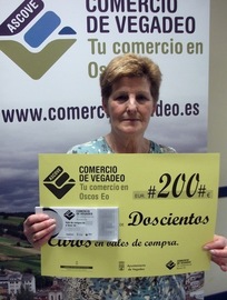 Entrega de los vales de la campaña del Día de la Madre